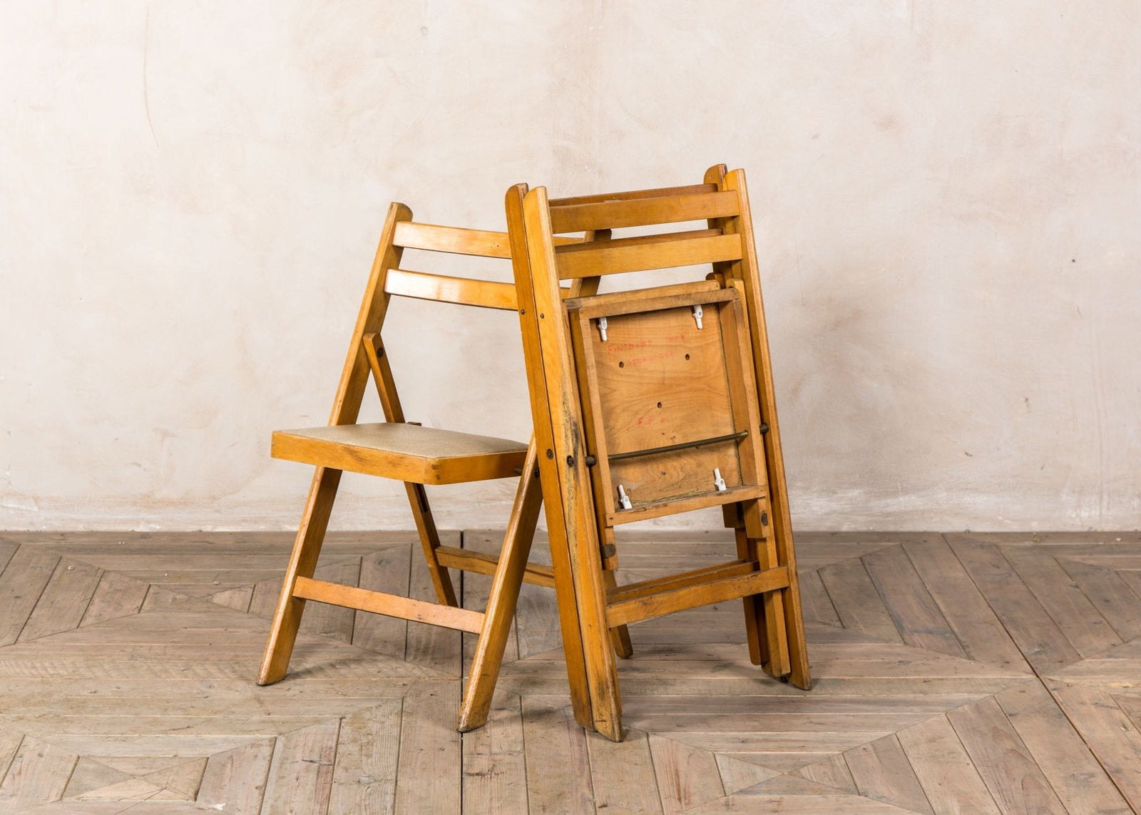 Folding Chair Hire Glasgow