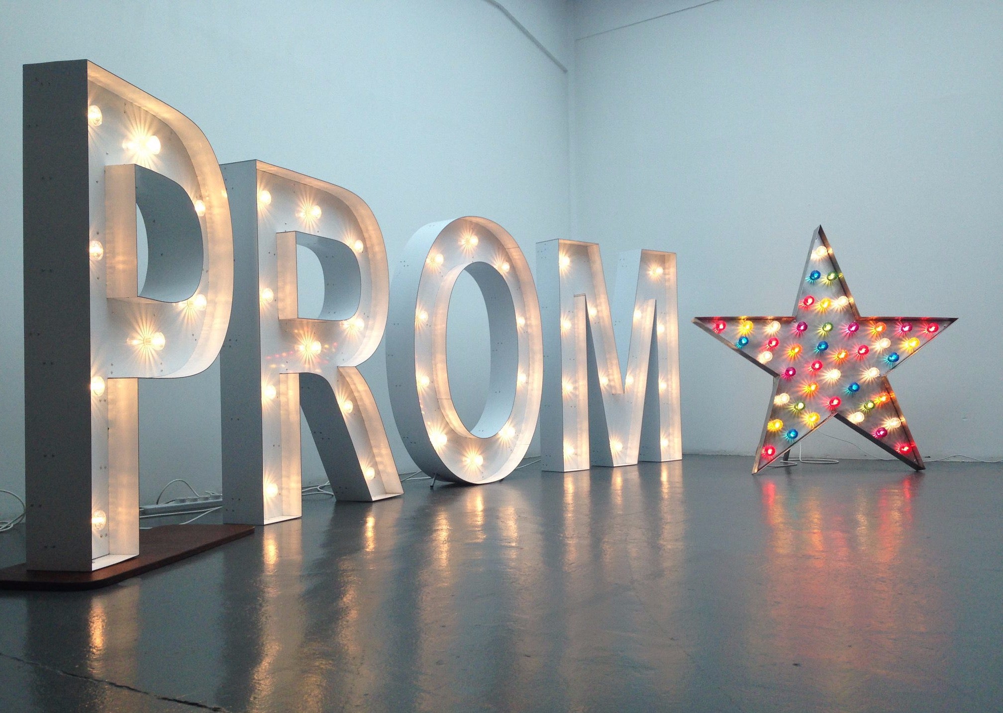 LIGHT UP LETTERS - GO2 Event Hire